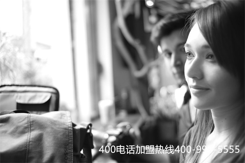 (400電話運(yùn)營商哪個(gè)好)(貴港電信推行完善的400電話完善管理體系)